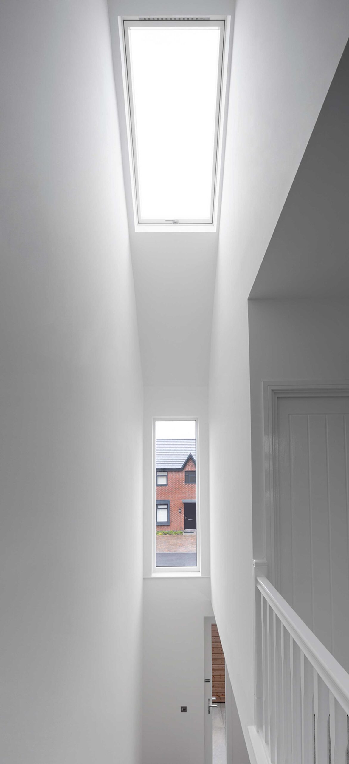 taylor-wimpey-openstudio-architects-stair-to-entrance